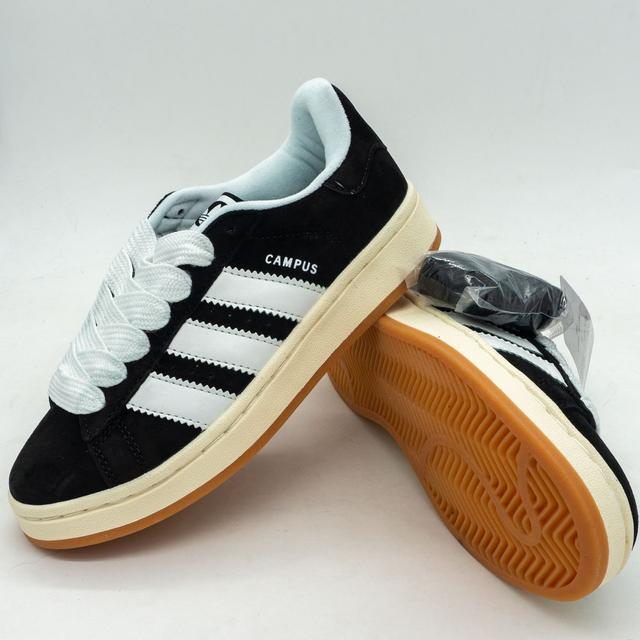 Adidas CAMPUS sneakers are black