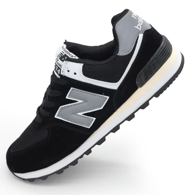 Чоловічі кросівки New Balance 574 чорно білі