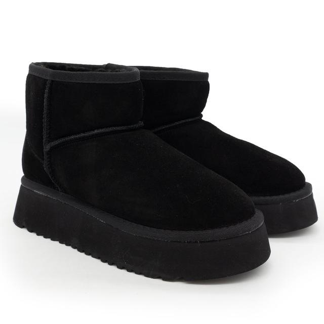 Low black Uggs on a high sole, platform, black natural suede - Top quality!