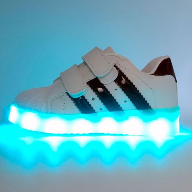 Кросівки LED superstar дитячі на липучці, що світяться.