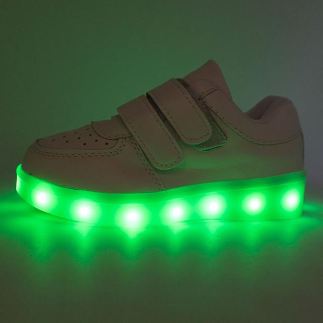 White light sneakers Led low on velcro