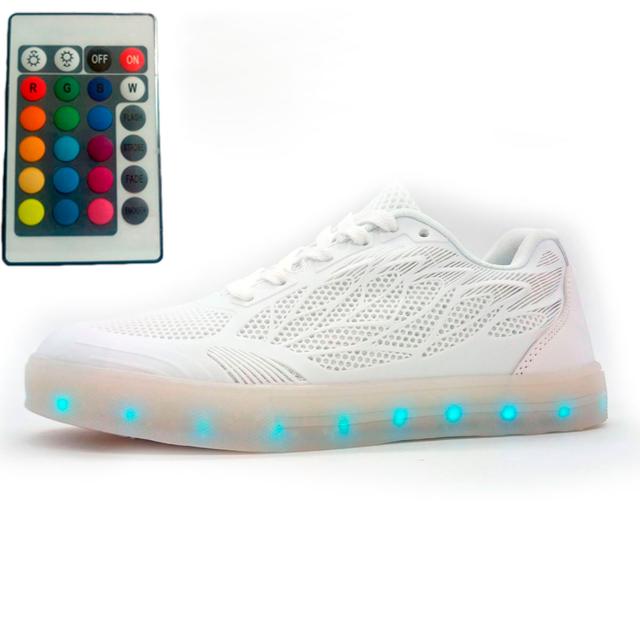 Sneakers Led with remote control low white nets.