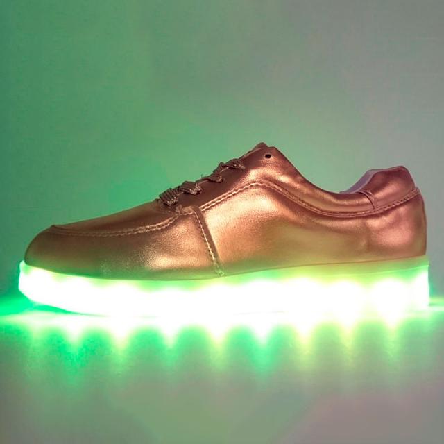 Sneakers that glow Led low golden