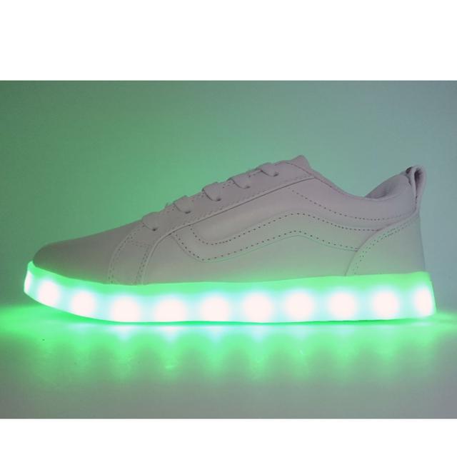 Glowing sneakers LED old skool white