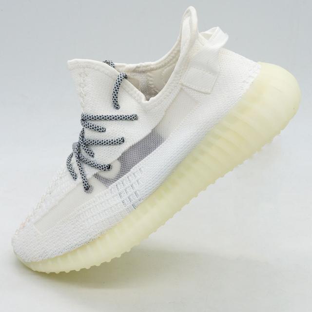 Жіночі кросівки STILLI ST8080-4 білі в стилі adidas yeezy boost 350