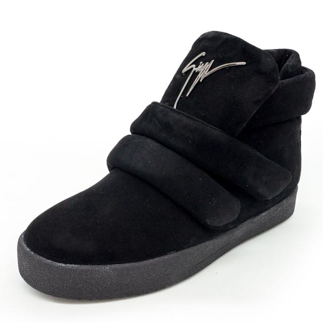 Women's winter black sneakers with fur