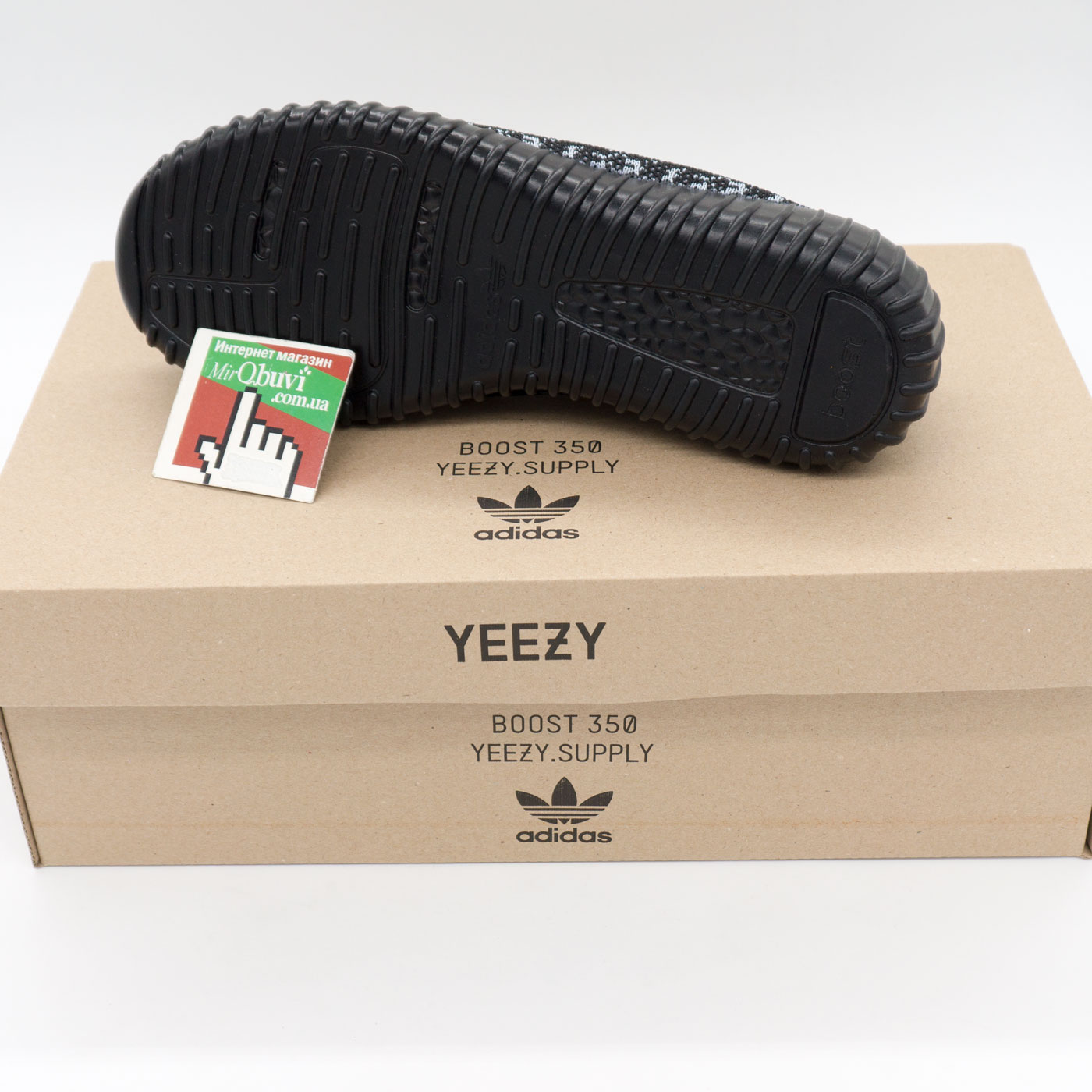 фото back Кросівки Adidas Kanye West Yeezy 350 чорні з білим back